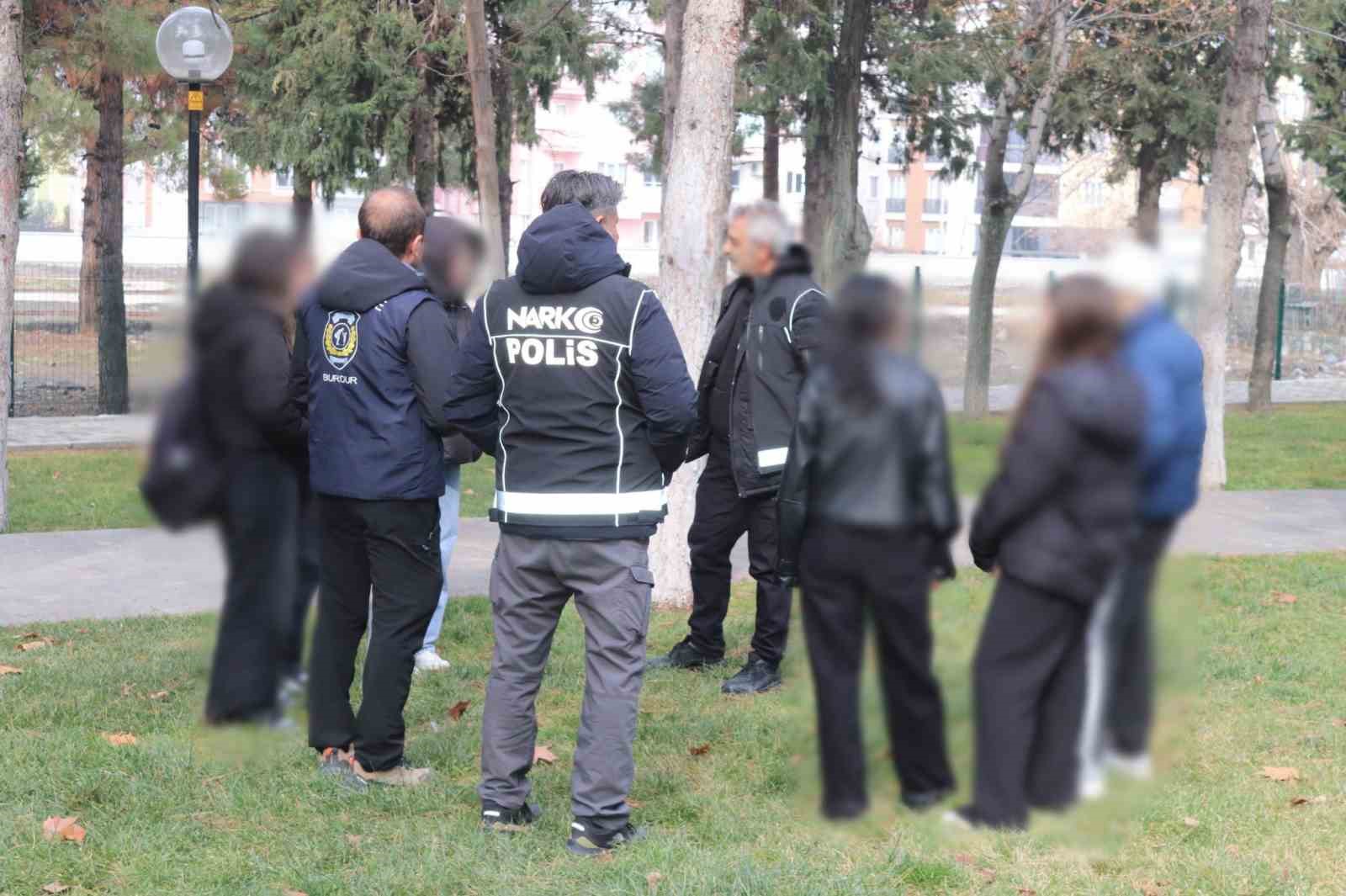 Burdur’da okul çevreleri ve servis araçlarına yönelik denetim
