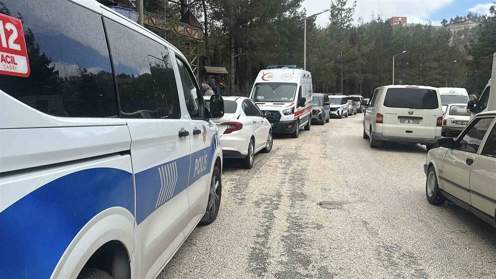 Burdur’da ormanlık alanda erkek cesedi bulundu
