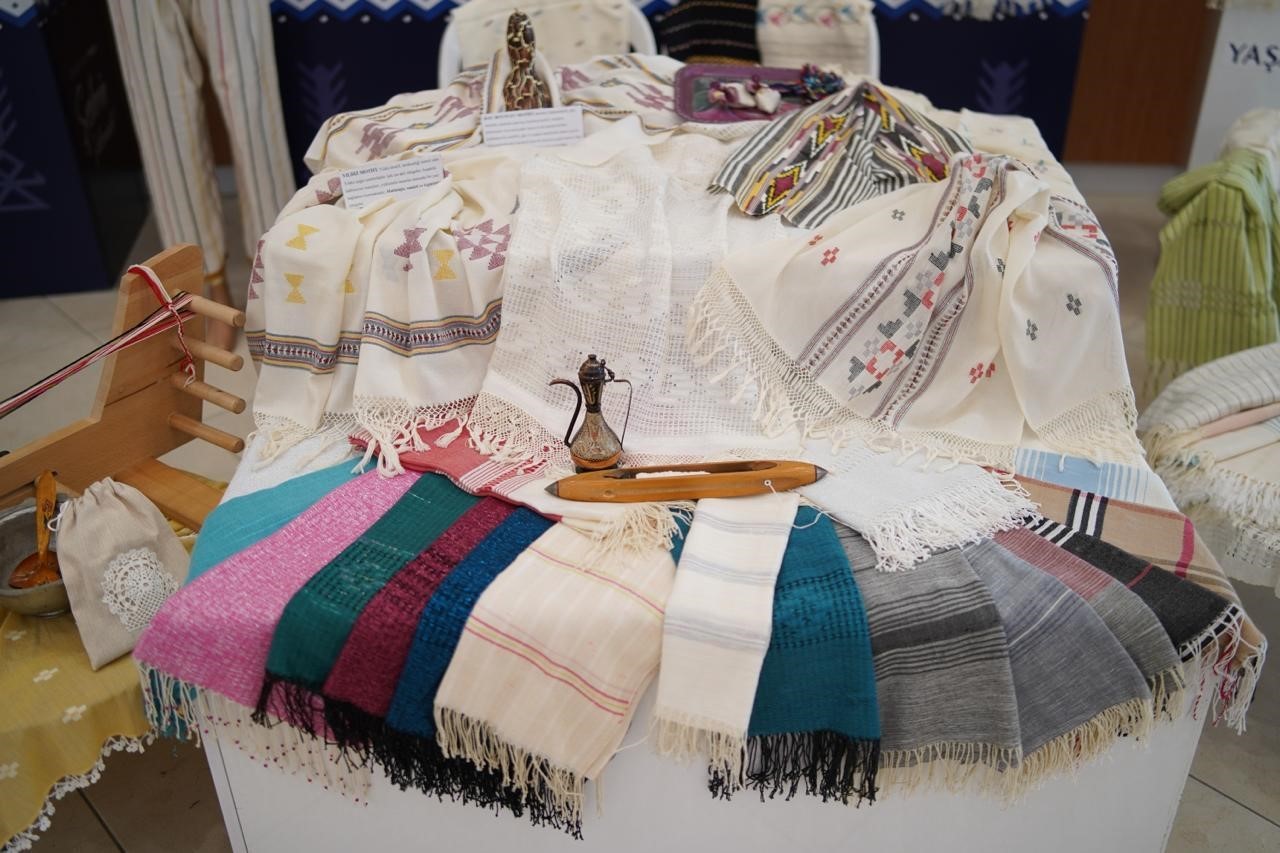 Burdur’da Yaşayan Miras Şöleni devam ediyor
Burdur’da Yaşayan Miras Şöleni devam ediyor