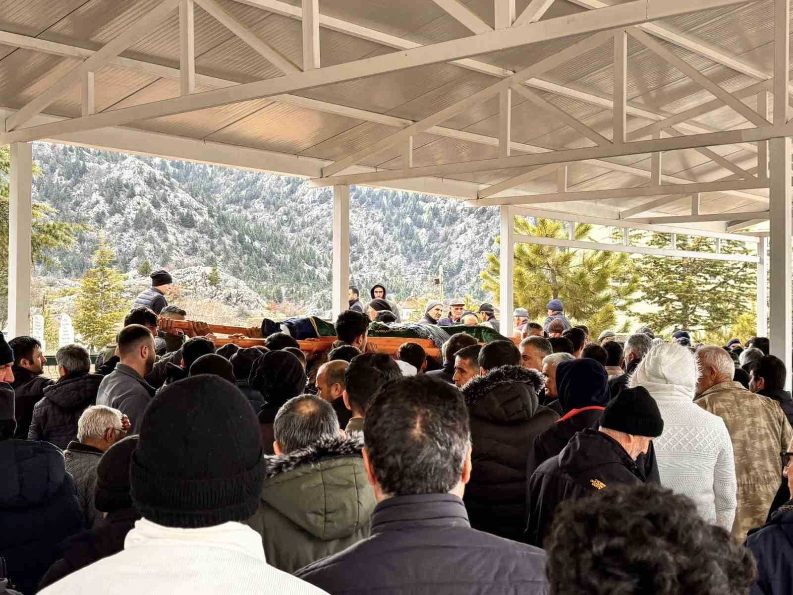 Burdur’daki kazada hayatını kaybeden gence memleketi Konya’da acı veda
