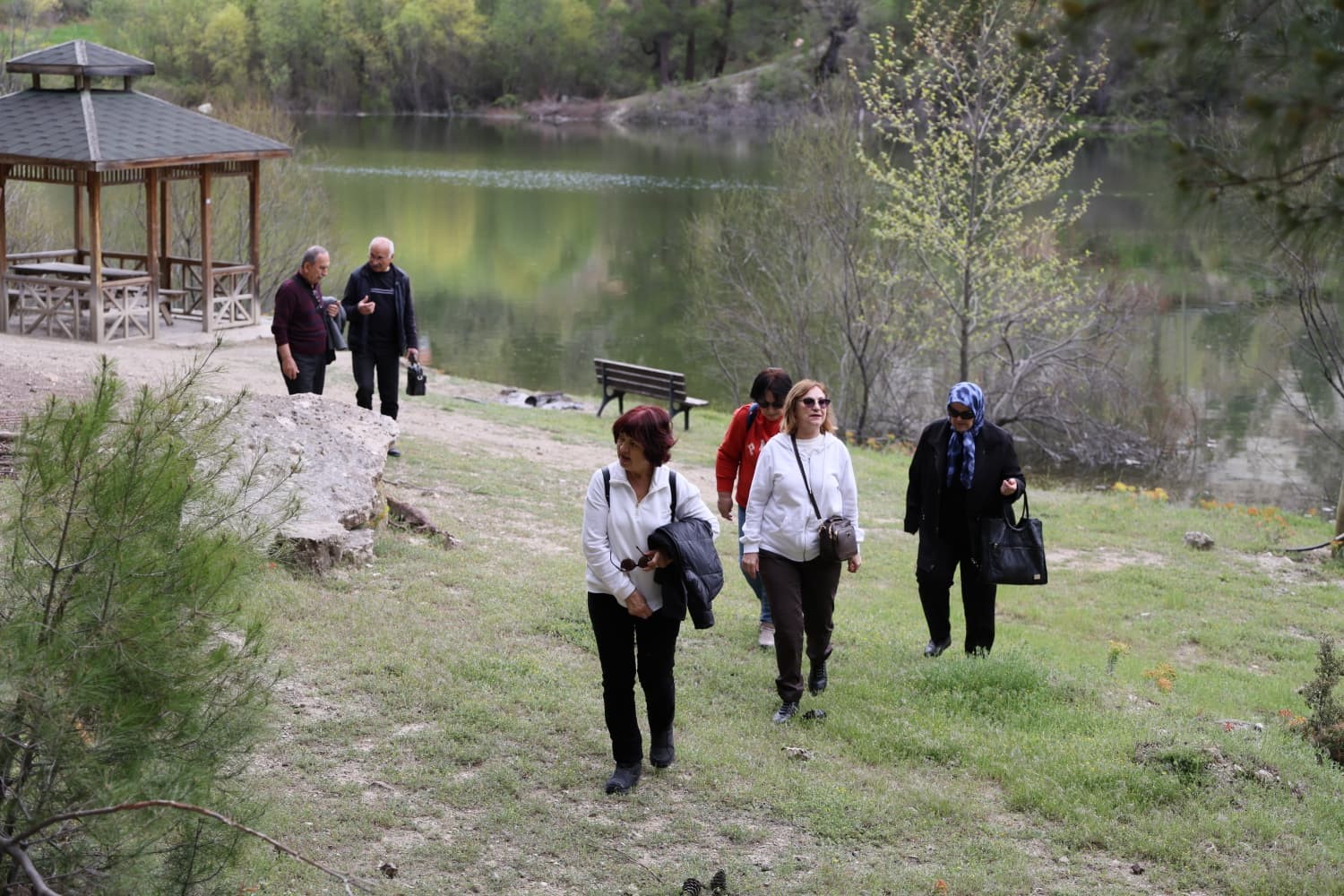 Burdurlu turistler Çameli’nin doğal güzelliklerine hayran kaldı
