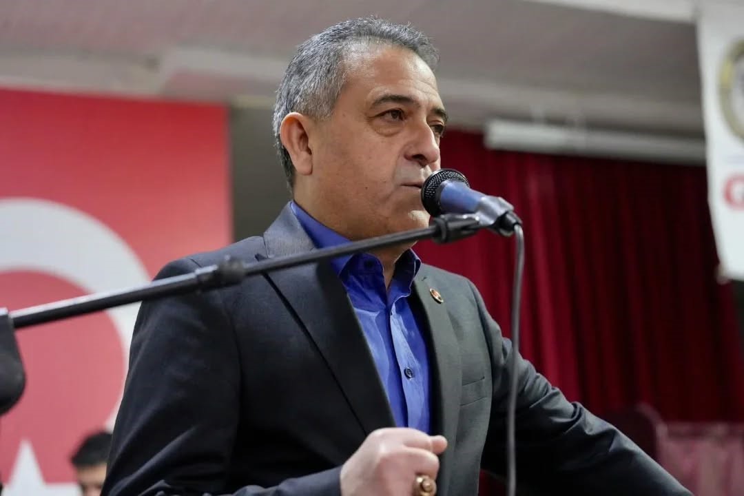 Burhaniye’ de Berberler ve Kuaförler Odası seçimi yapıldı
