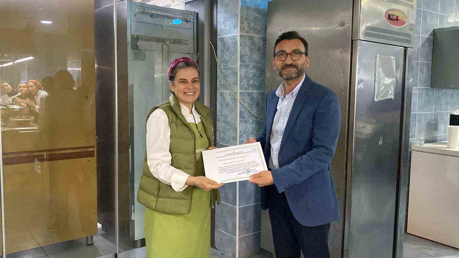 Burhaniye’de Gastronomide zeytinyağı deneyimi gerçekleştirildi
