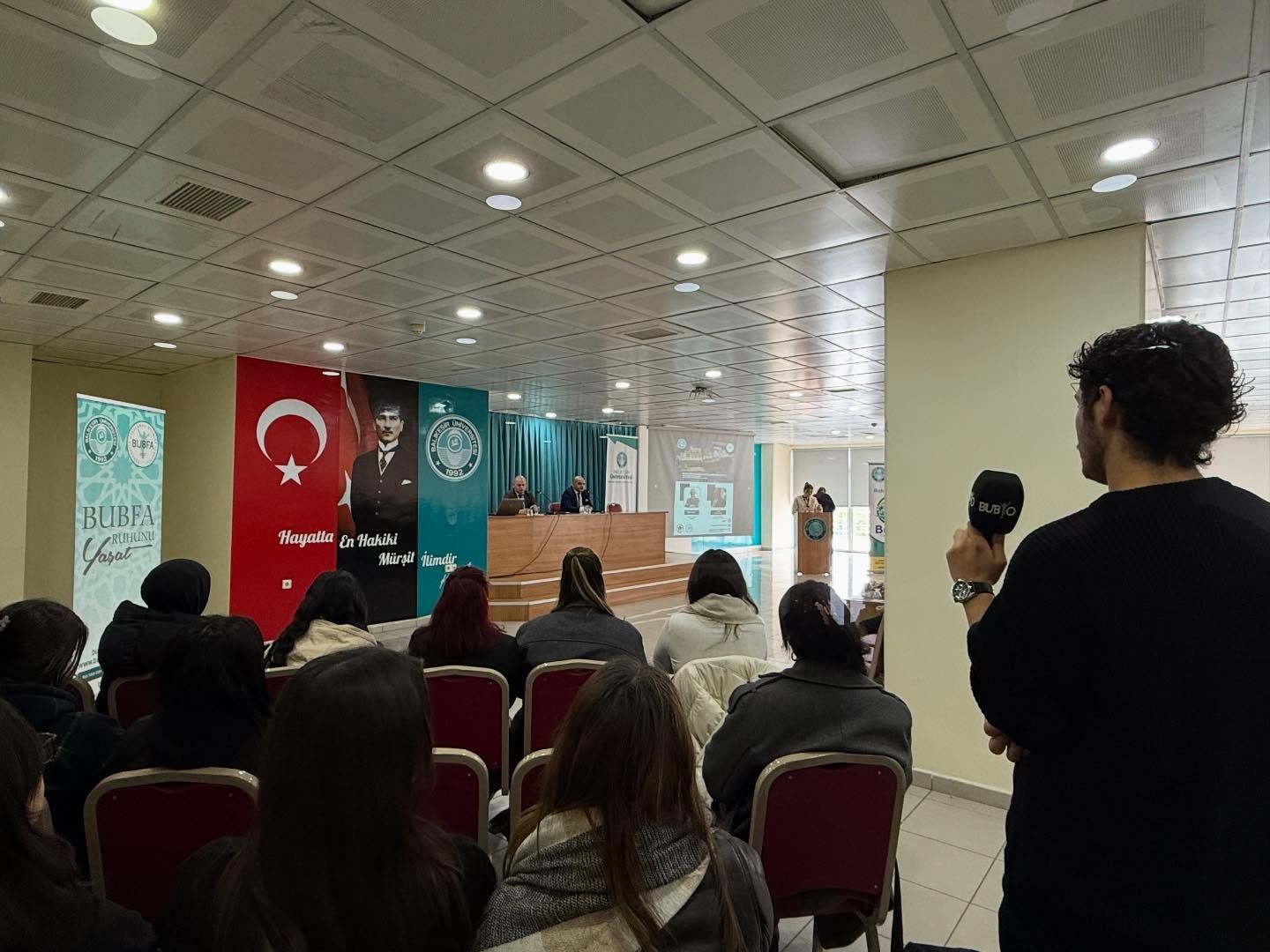 Burhaniye’de Kariyer Günleri devam ediyor
