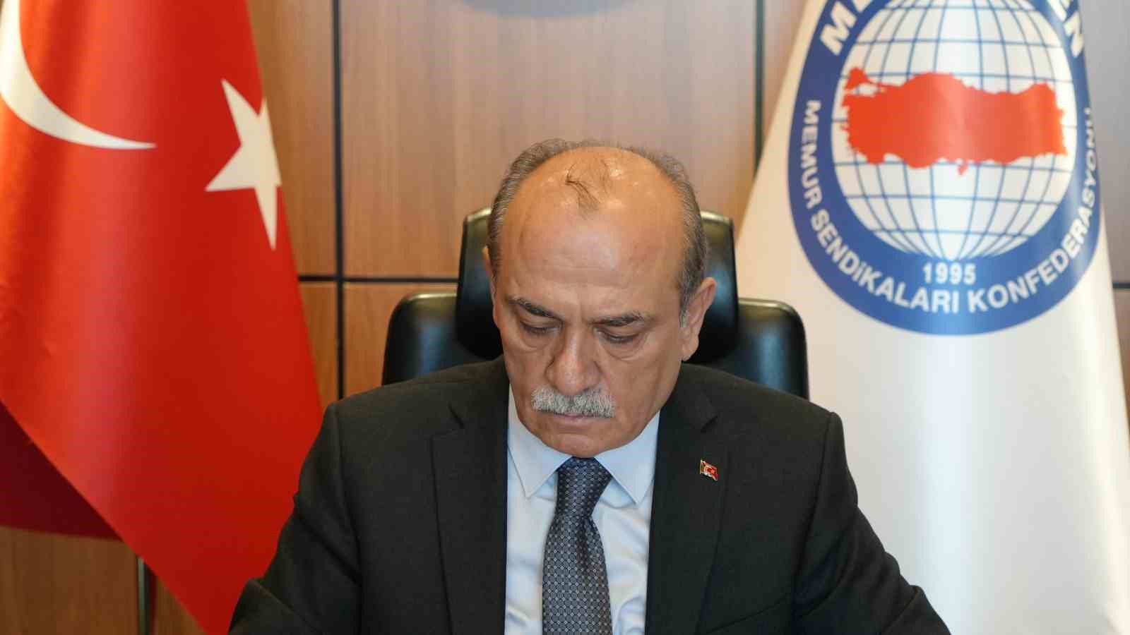 Büro Memur-Sen Genel Başkanı Yazgan: "Kamu görevlilerinin tamamını koruyacak bir şiddet yasası acilen çıkarılmalı"
Büro Memur-Sen Genel Başkanı Yazgan: "Kamu görevlilerinin tamamını koruyacak bir şiddet yasası acilen çıkarılmalı"