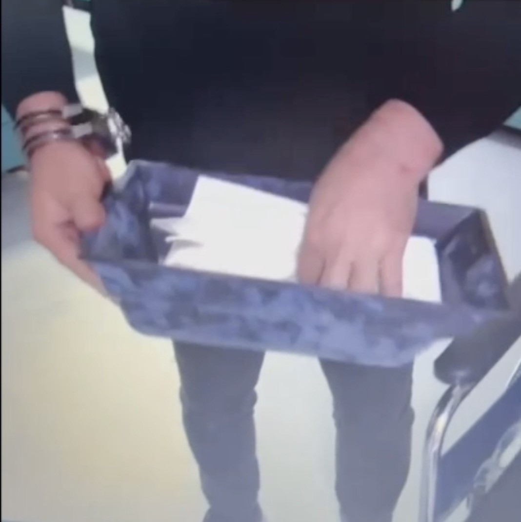 Bursa Adliyesinde 2 kişinin öldüğü, 1 uzman çavuşun şehit olduğu kanlı saldırının yeni görüntüleri ortaya çıktı
