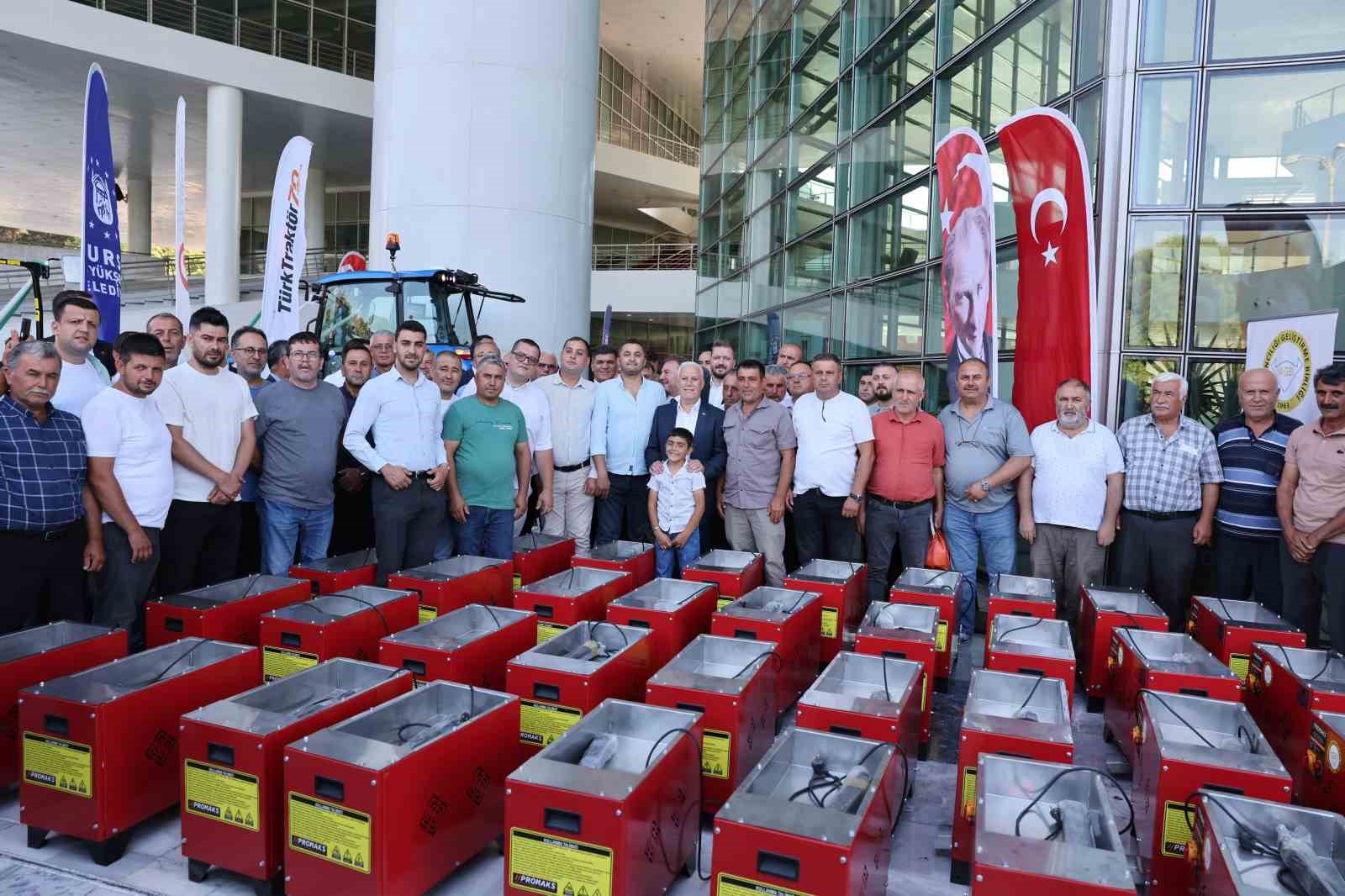 Bursa Büyükşehir, üreticiye nefes oluyor
