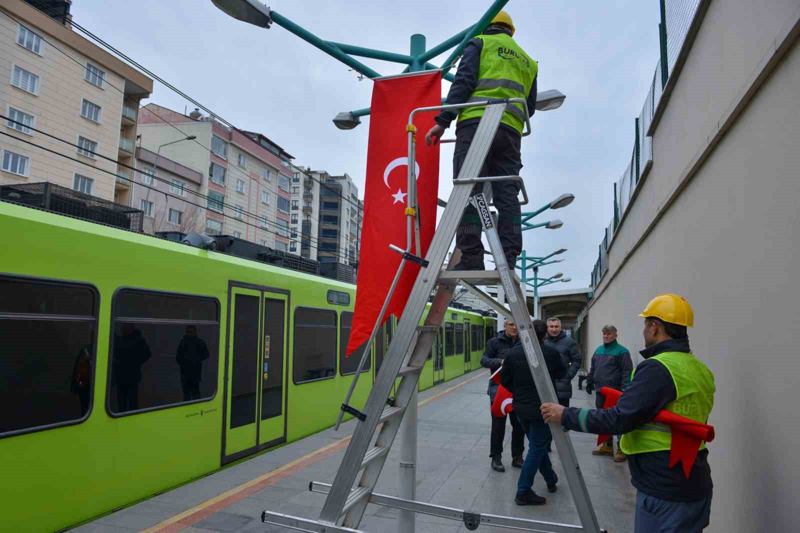 Bursa Türk Bayraklarıyla donatıldı
