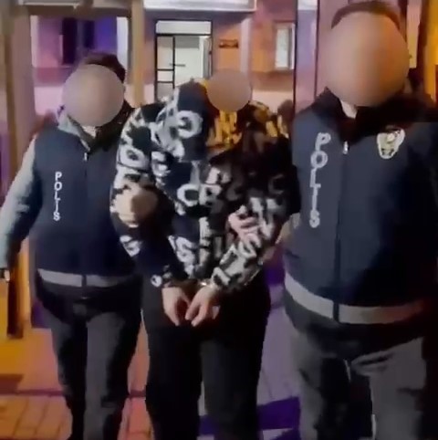 Bursa’da 1 kilo 280 gram esrar ele geçirildi
