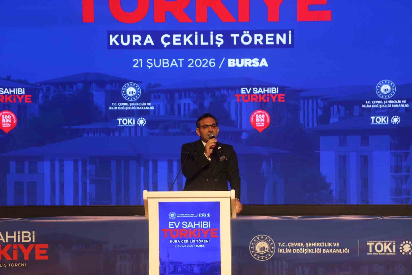 Bursa’da 17 bin 225 TOKİ konutunun hak sahipleri belirleniyor
Bursa’da 17 bin 225 TOKİ konutunun hak sahipleri belirleniyor