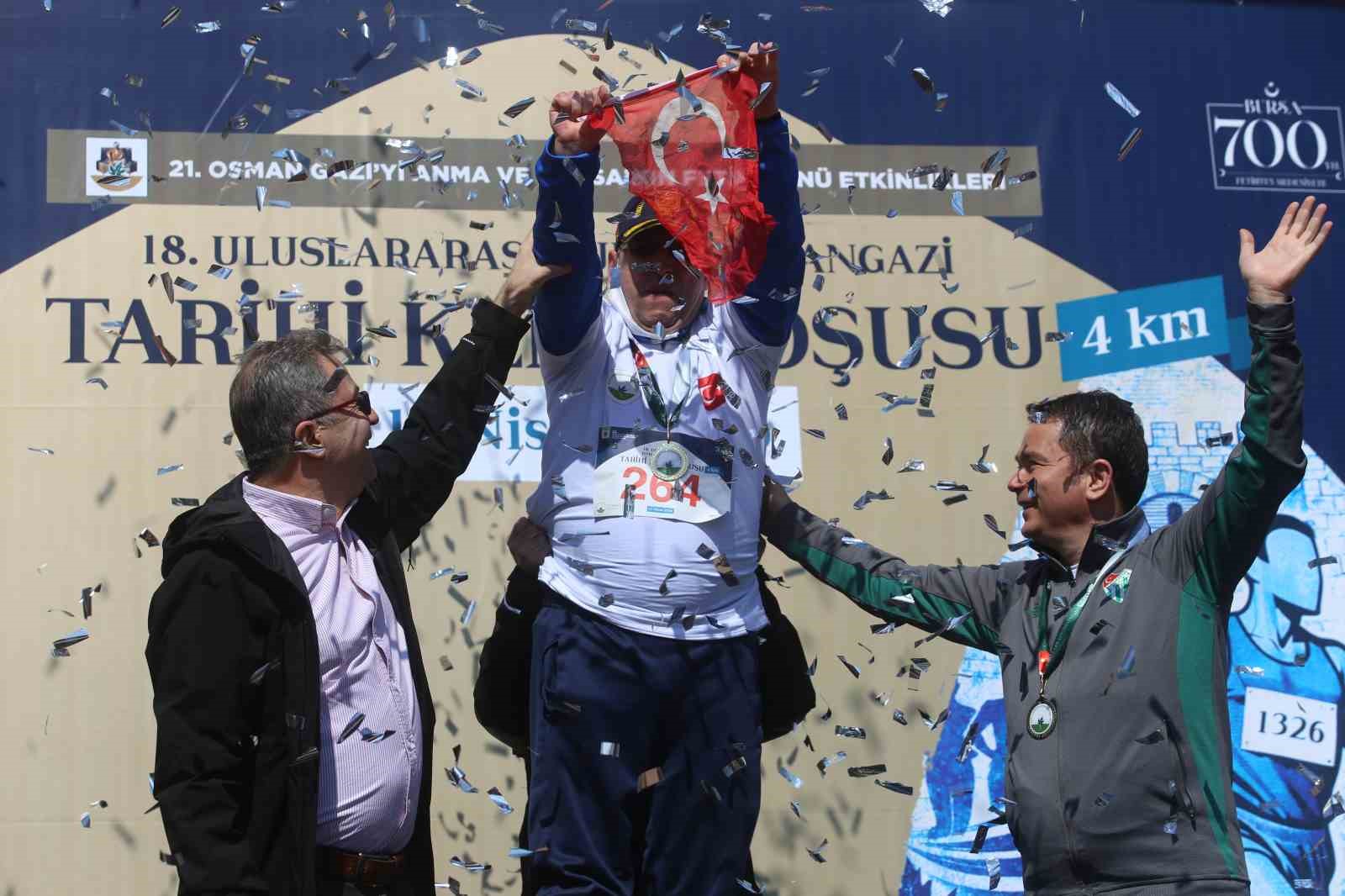 Bursa’da 18. Uluslararası Osmangazi Tarihi Kent Koşusu gerçekleştirildi
