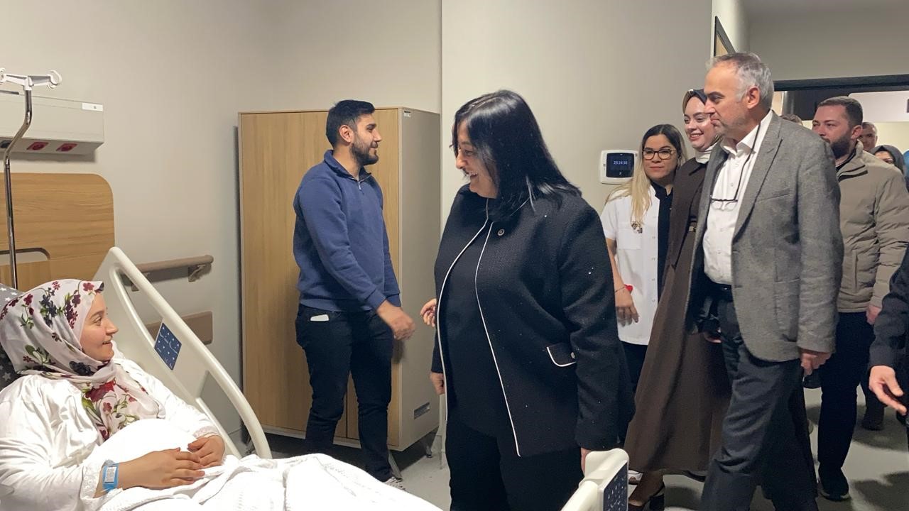 Bursa’da 2026’nın ilk bebeği Şehir Hastanesi’nde dünyaya gözlerini açtı
