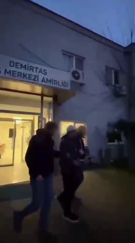 Bursa’da 21 yıl 11 ay hapis cezası bulunan firari yakalandı
