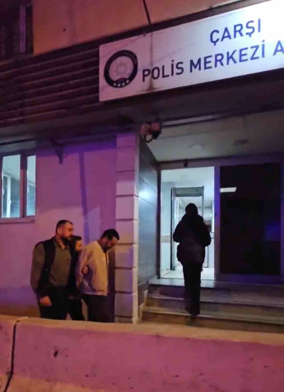 Bursa’da 24 yıl hapis cezası bulunan şahıs yakalandı
