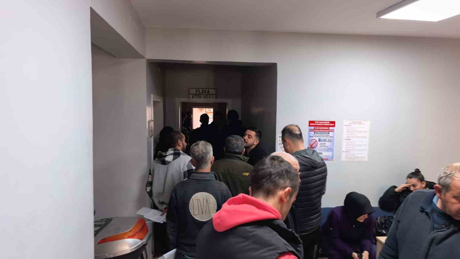 Bursa’da APP plaka denetimi sonrası kuyruk oluştu
