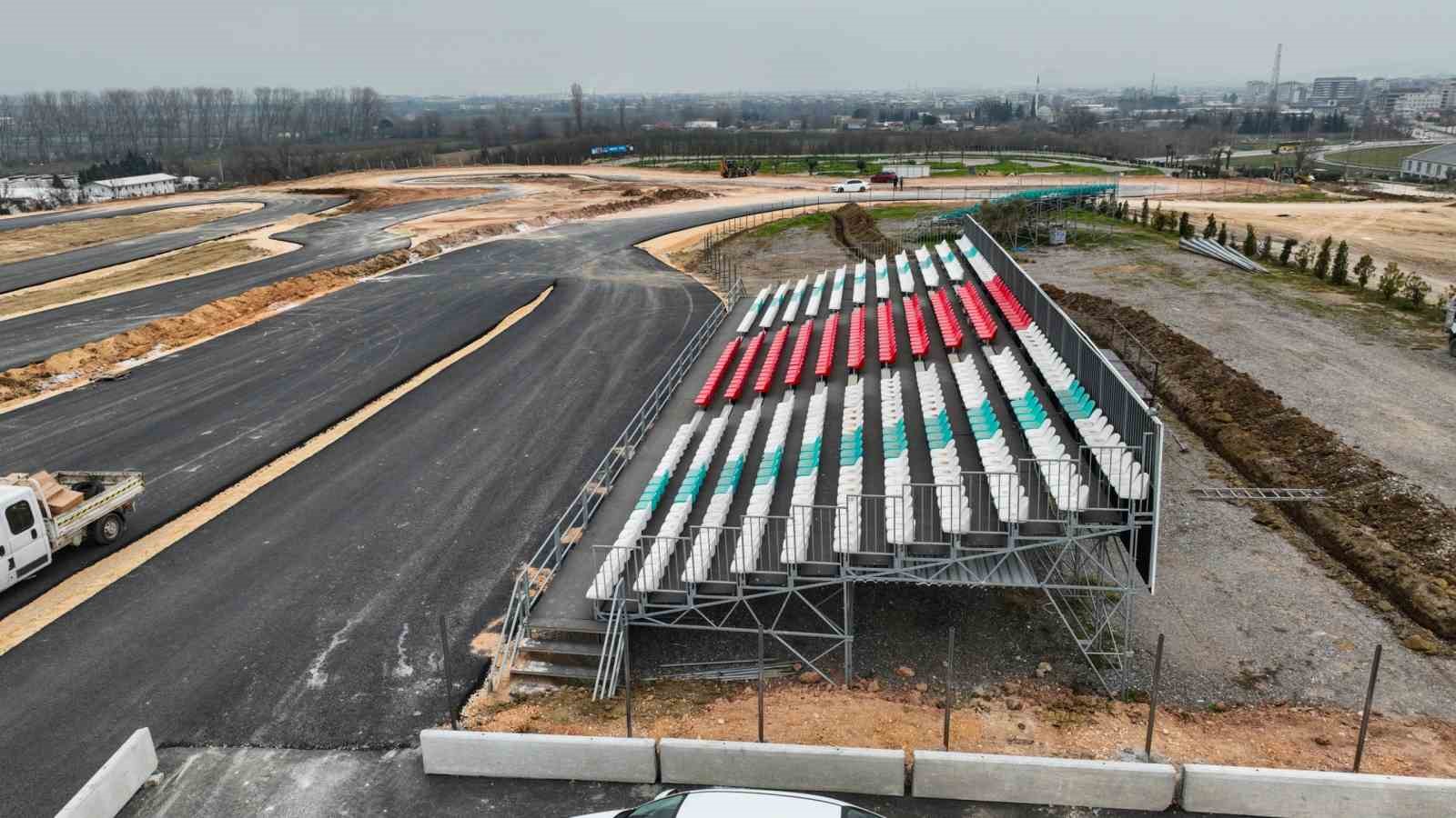 Bursa’da asfaltın tozunu atacaklar
Bursa’da asfaltın tozunu atacaklar