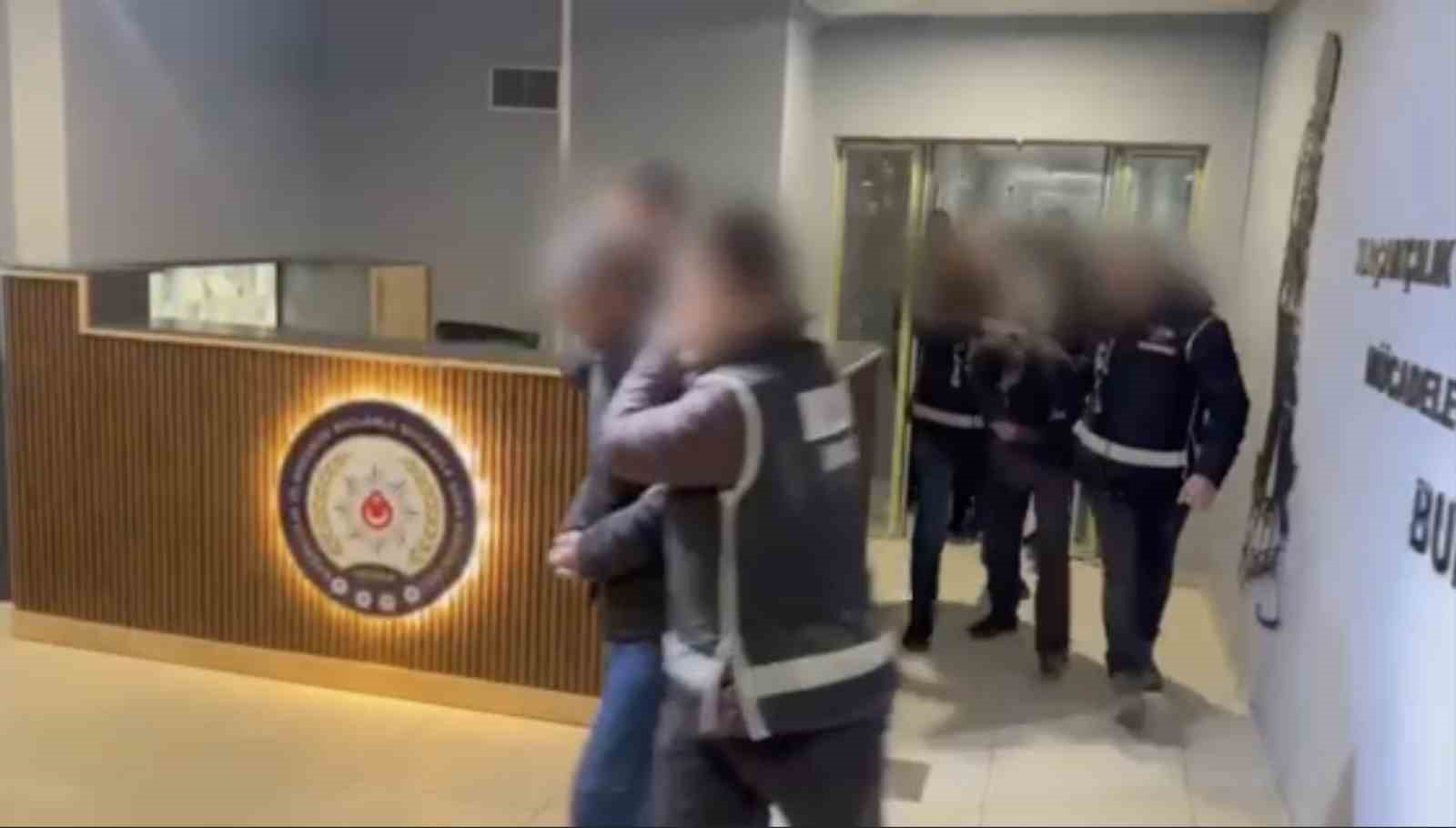 Bursa’da bayram öncesi sahte alkol operasyonu..
