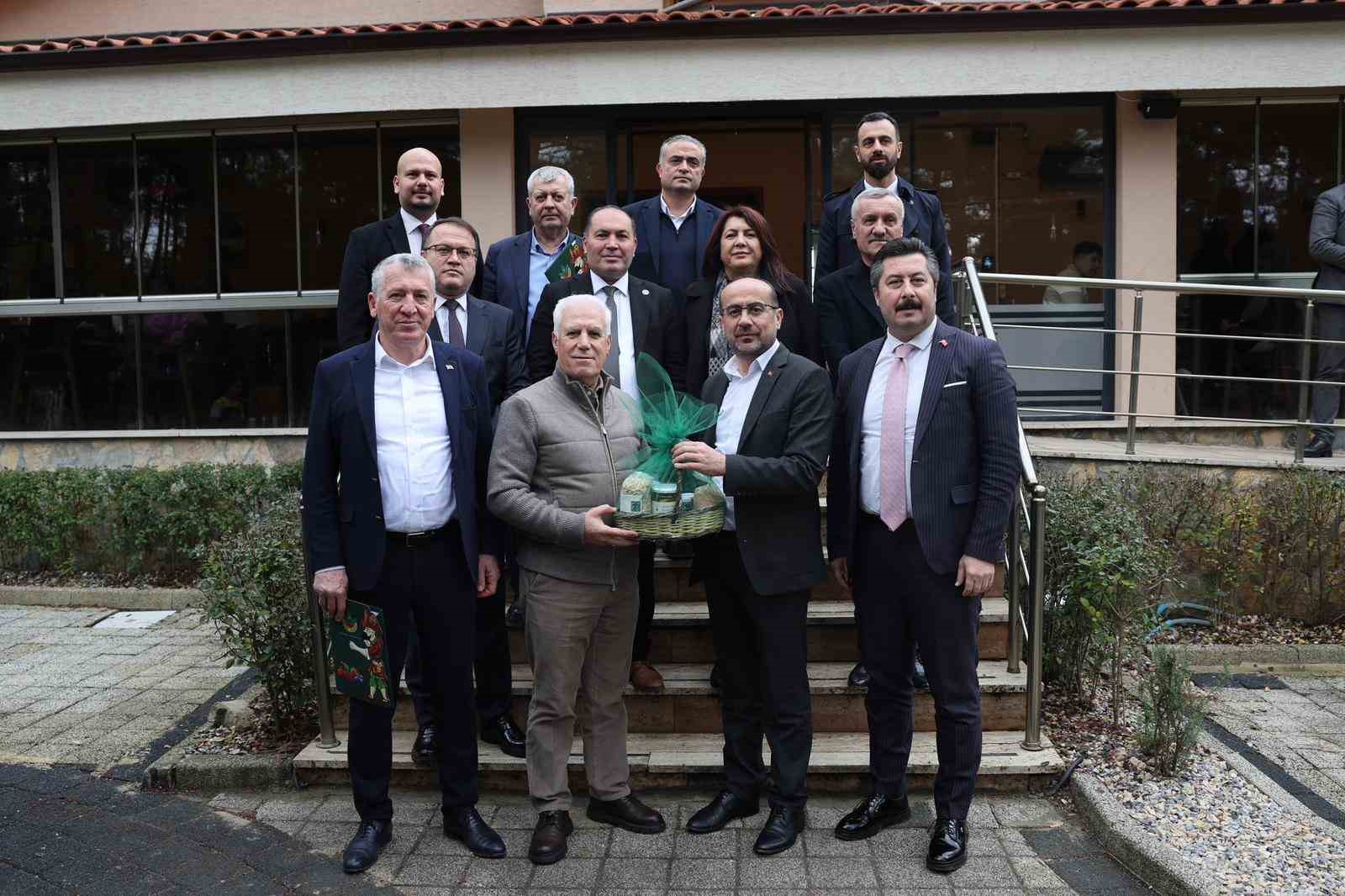 Bursa’da belediye başkanlarından güç birliği
