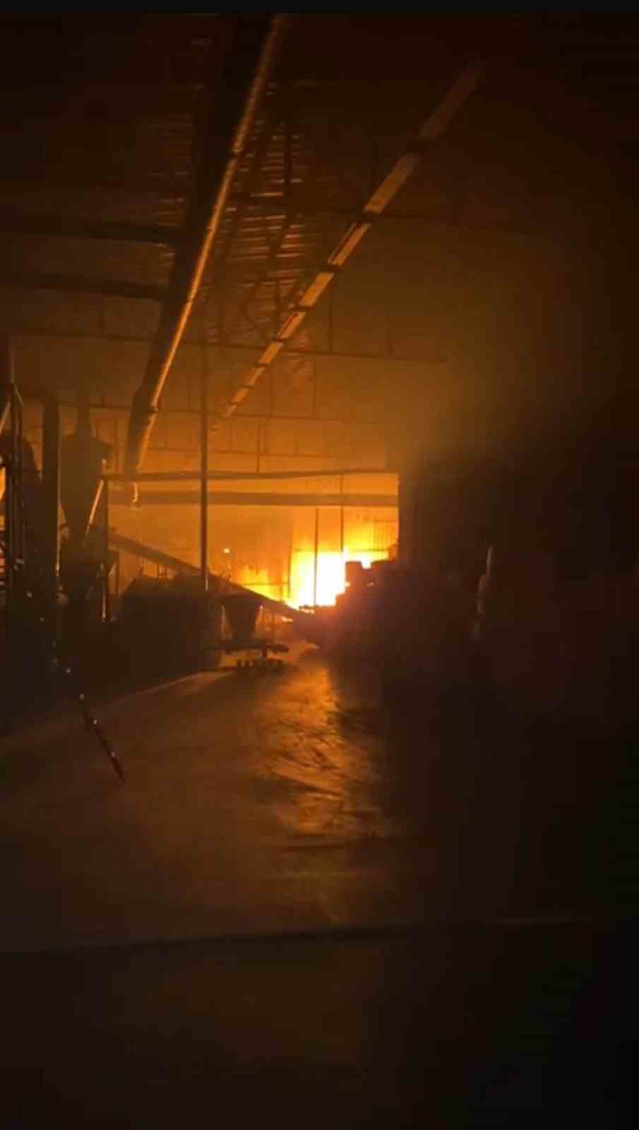 Bursa’da bir palet fabrikasında daha yangın
