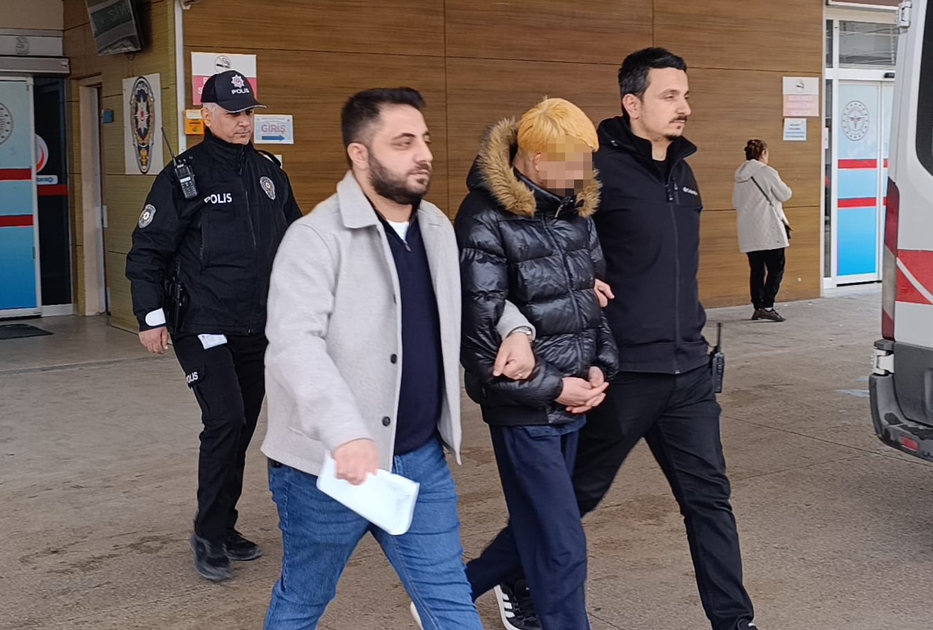 Bursa’da cami içerisinde çekilen tepki çeken video sonrası şüpheli tutuklandı
