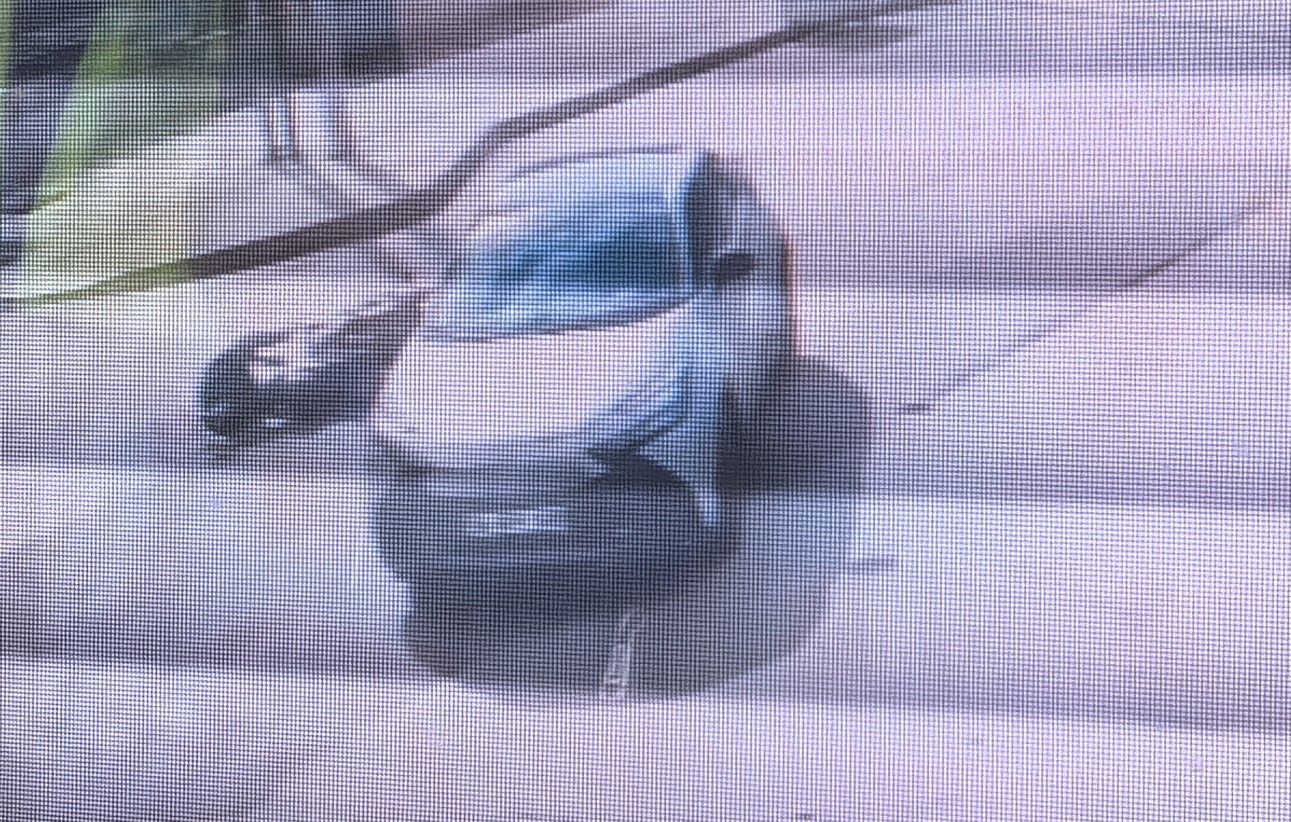 Bursa’da cip ile motosiklet çarpıştı, 2 kişi yaralandı: Kaza anı kamerada
