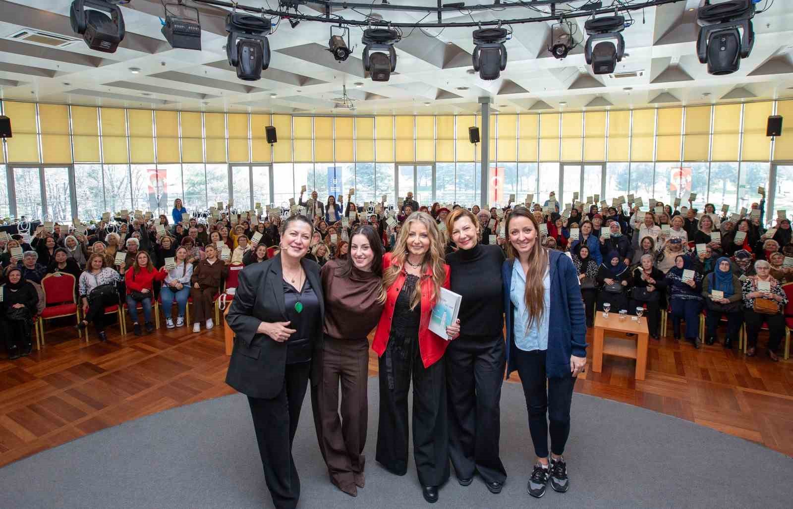 Bursa’da edebiyatla kadın hikayelerine yolculuk
