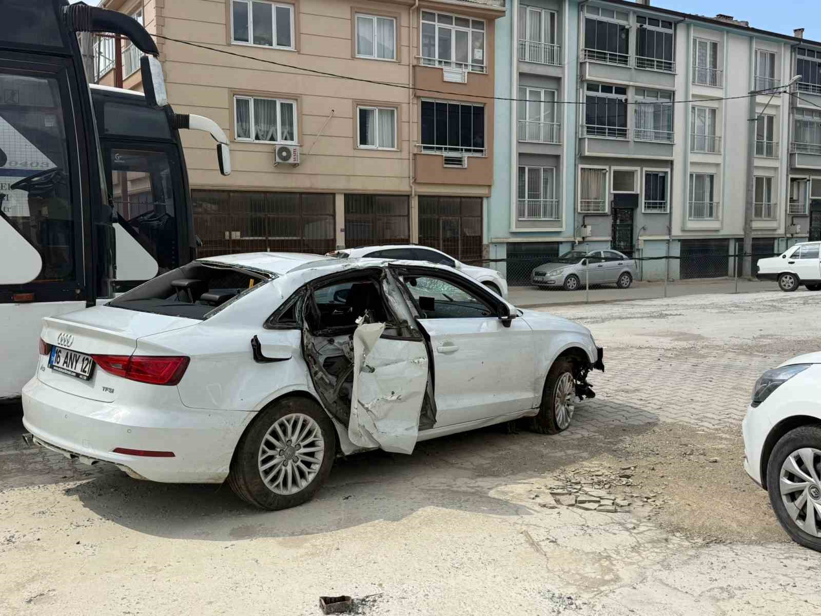 Bursa’da feci kaza: Genç yaşta hayatını kaybetti
