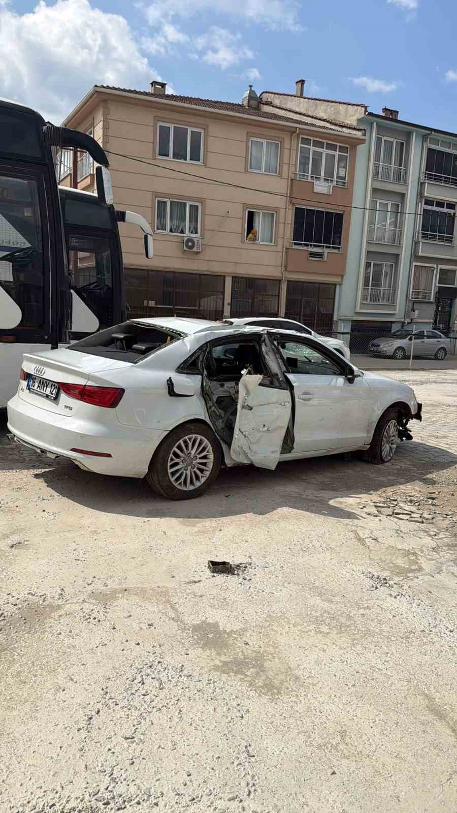 Bursa’da feci kaza: Genç yaşta hayatını kaybetti
