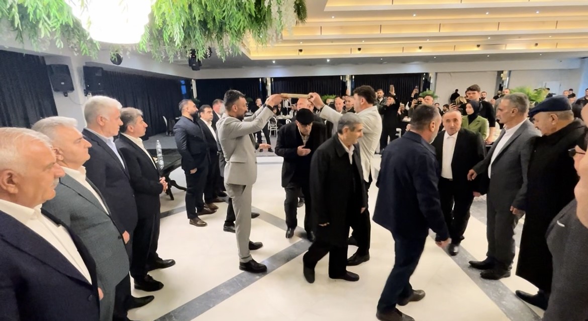 Bursa’da husumetli aileler iftar sofrasında barıştı
