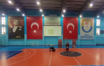 Bursa’da Jandarmadan öğrencilere narkotik eğitimi
