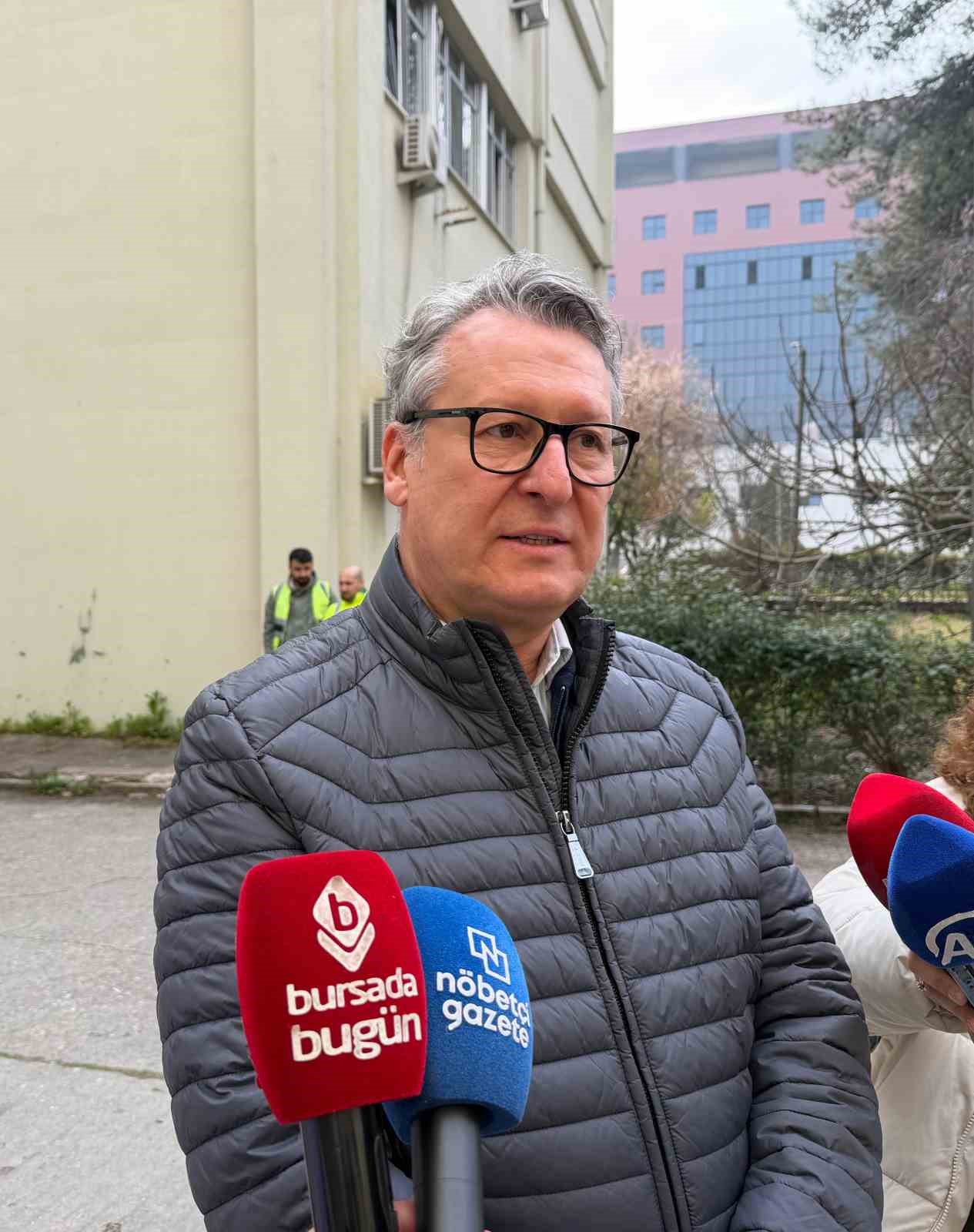 Bursa’da kadavraya vefa töreni: 6 yıl tıp eğitimine katkı sağladı, ailesine teslim edildi
