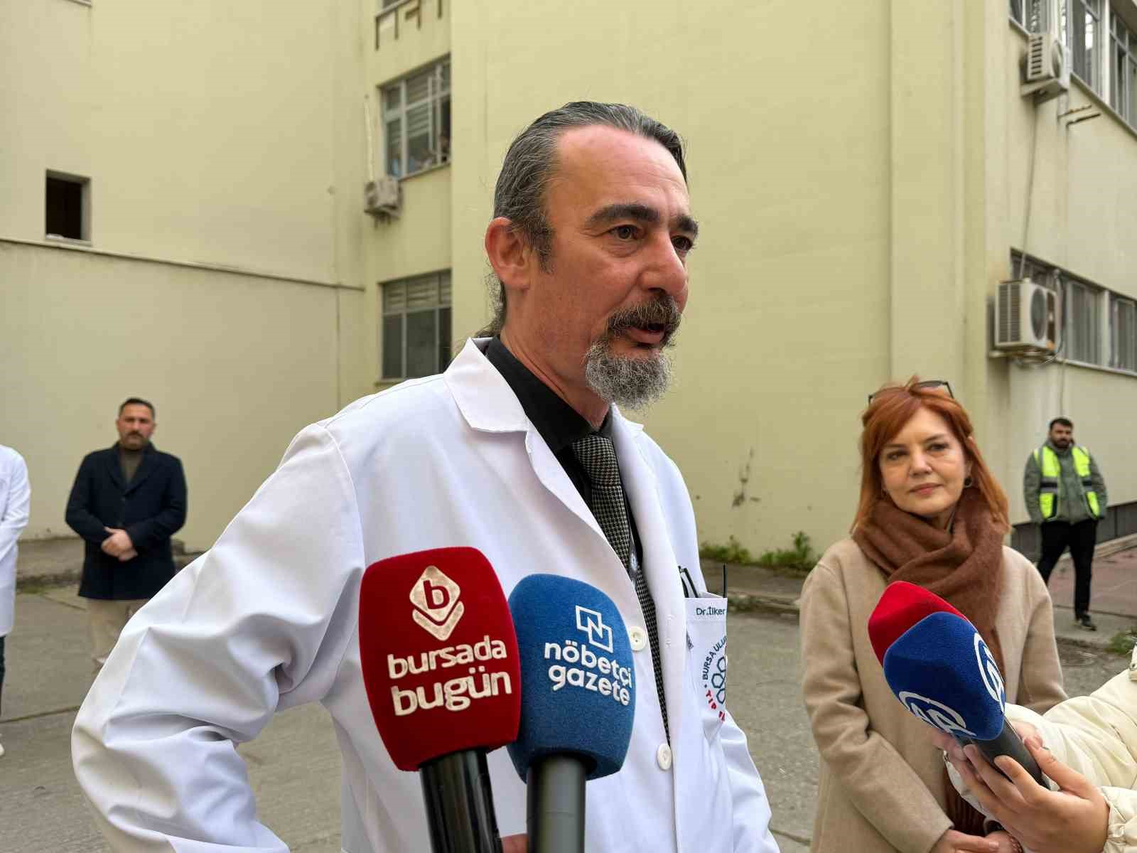 Bursa’da kadavraya vefa töreni: 6 yıl tıp eğitimine katkı sağladı, ailesine teslim edildi
