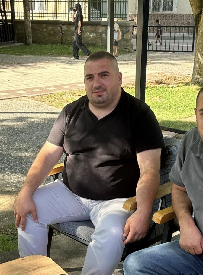 Bursa’da kahvehaneden çıktıktan sonra vurulan galerici hayatını kaybetti
