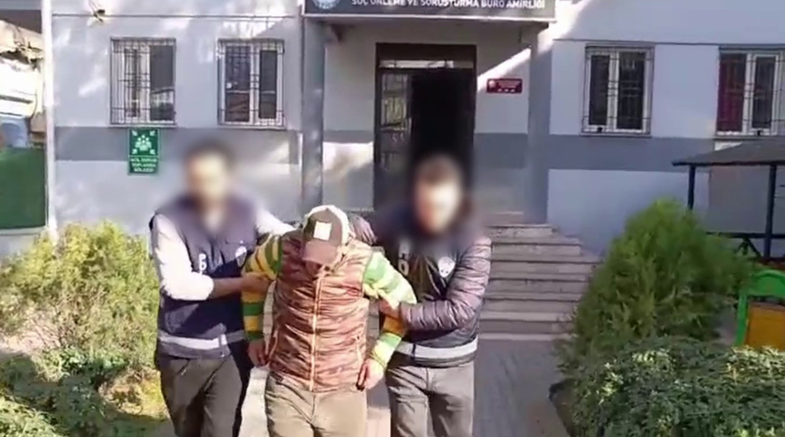 Bursa’da kesinleşmiş hapis cezası bulunan 2 şahıs yakalandı
