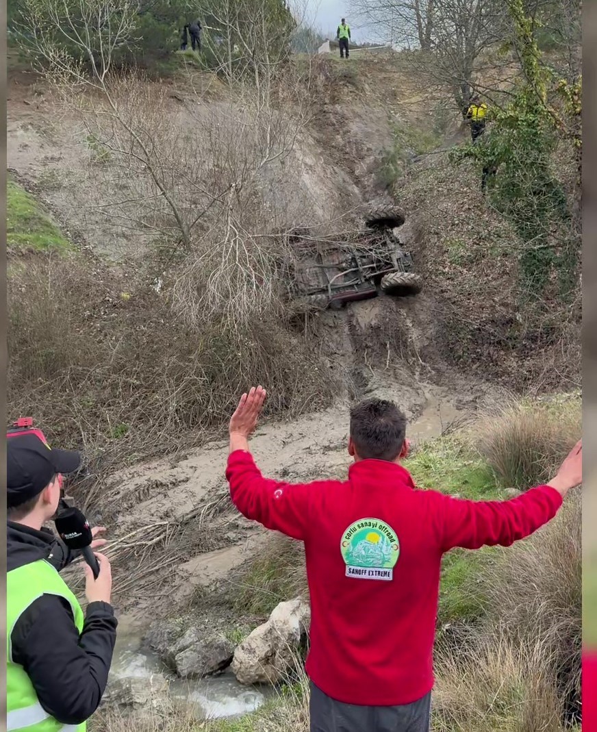 Bursa’da Off-Road yarışında takla attı...Nefes kesen anlar kamerada
