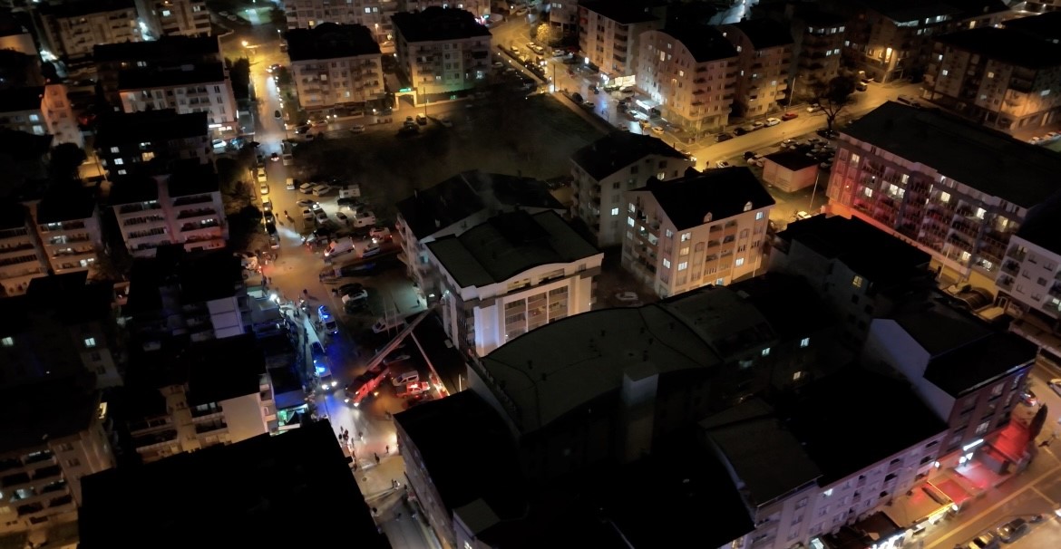 Bursa’da otel yangını kontrol altına alındı: 7 kişi yaralandı
