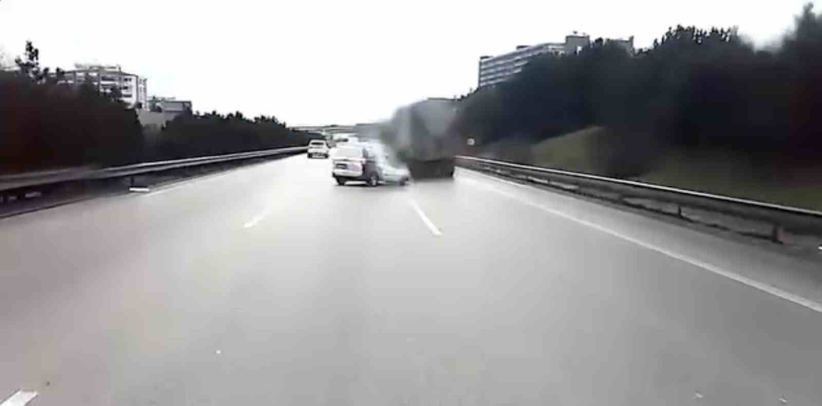 Bursa’da otoyolda facianın eşiğinden dönüldü
