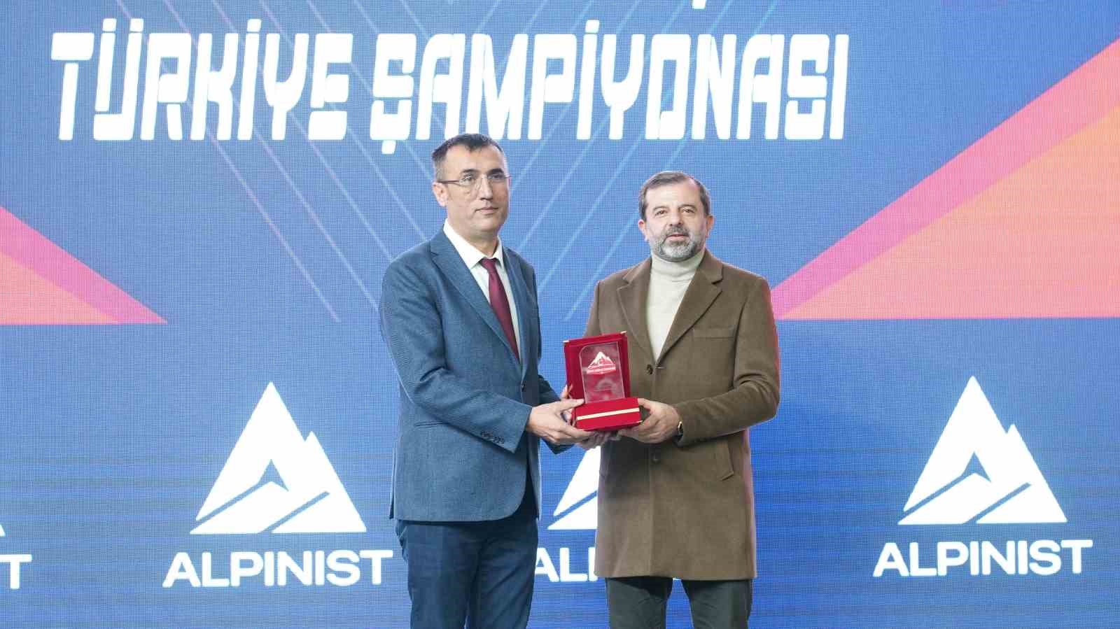 Bursa’da para tırmanış heyecanı
Bursa’da para tırmanış heyecanı