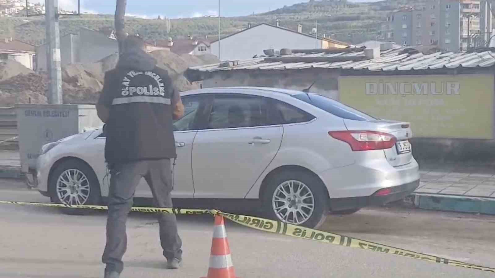 Bursa’da silahlı saldırı: Yaralı halde kaçıp polise sığındı
