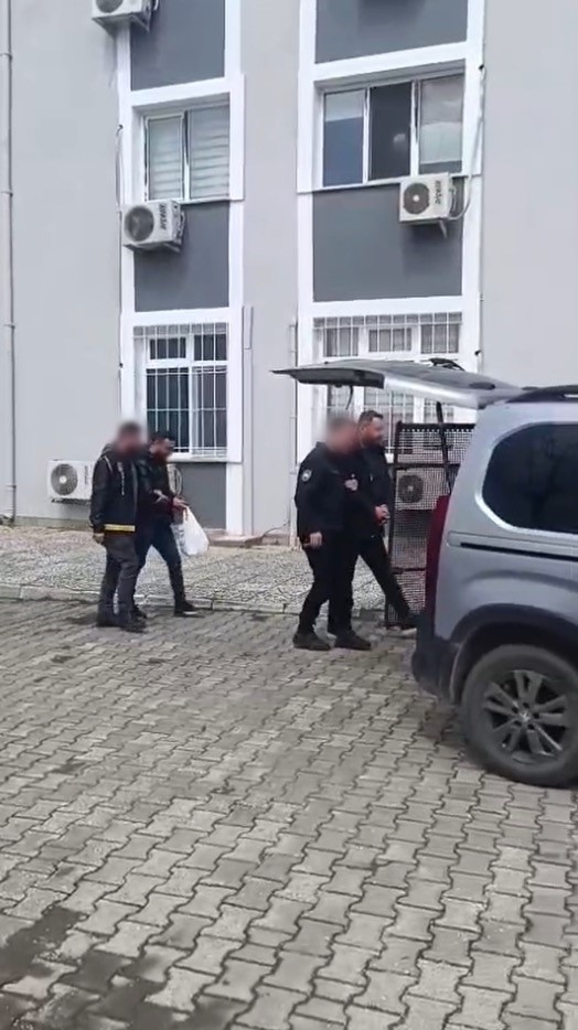 Bursa’da silahlı yaralama olayının şüphelileri yakalandı
