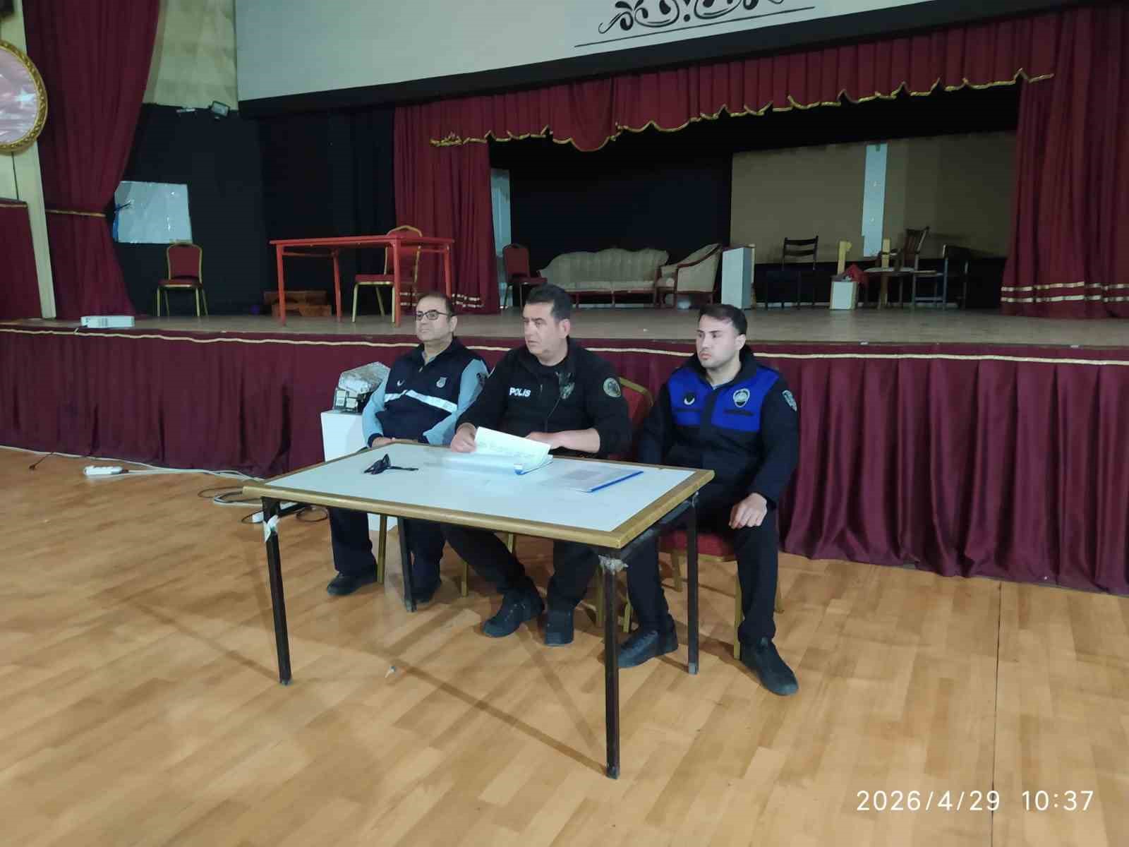 Bursa’da Şoförler Cemiyeti’nden sürücülere trafik eğitimi
