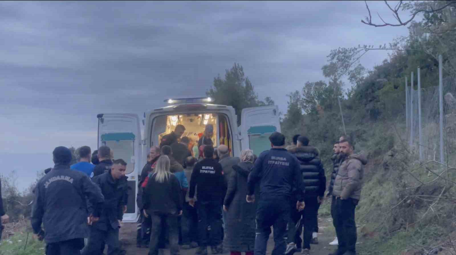 Bursa’da su kuyusunu temizleyen baba ve oğlu metan gazından etkilendi
