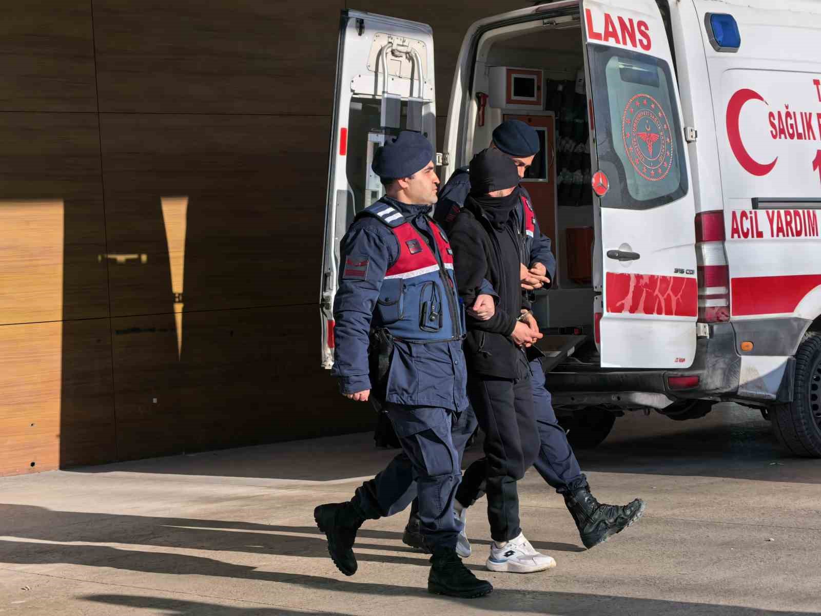 Bursa’da tekel bayine tüfekli saldırı: cezaevi firarisi 19 gün sonra tutuklandı
