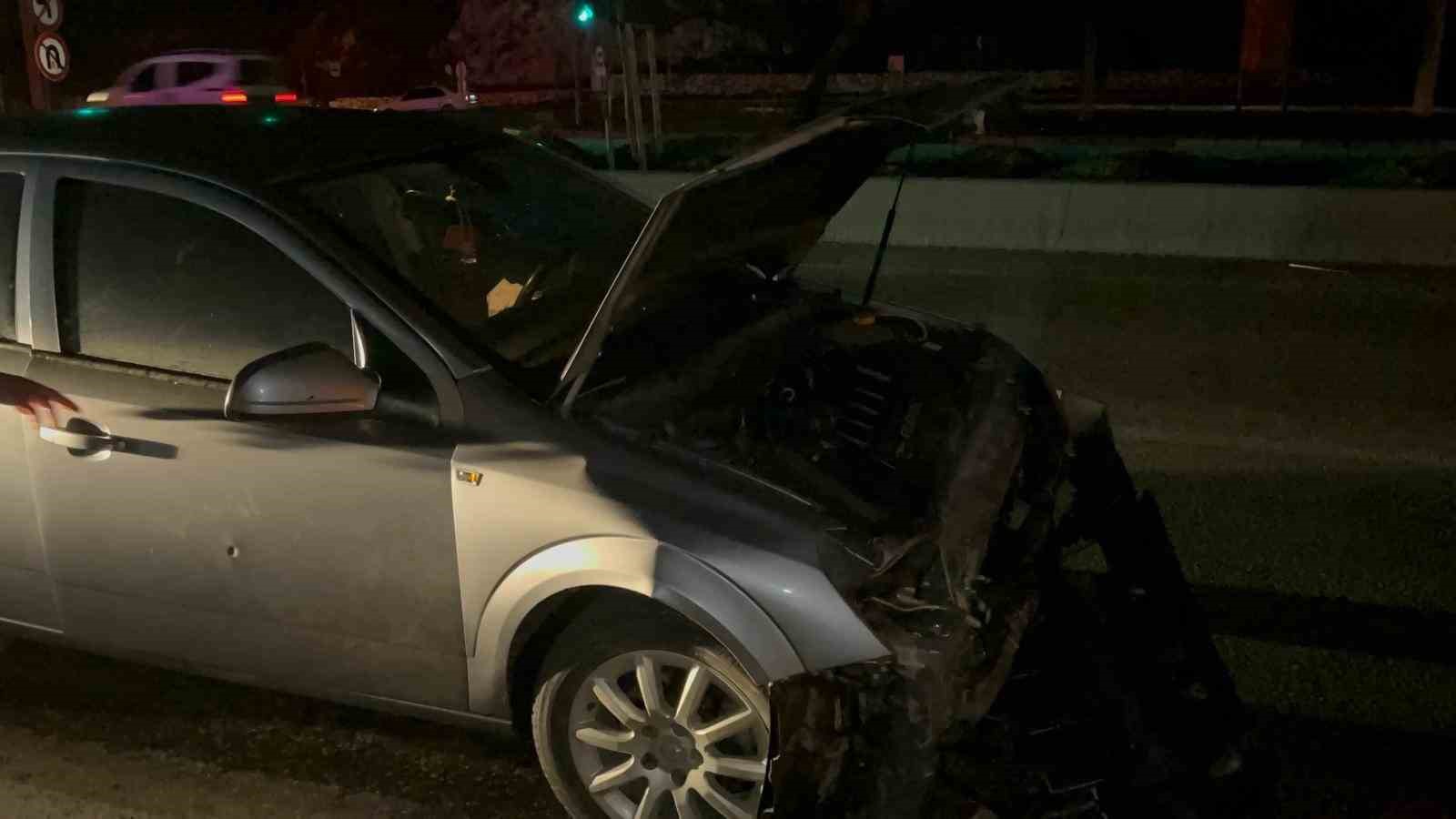 Bursa’da trafik kazasında can pazarı: 4 yaralı
