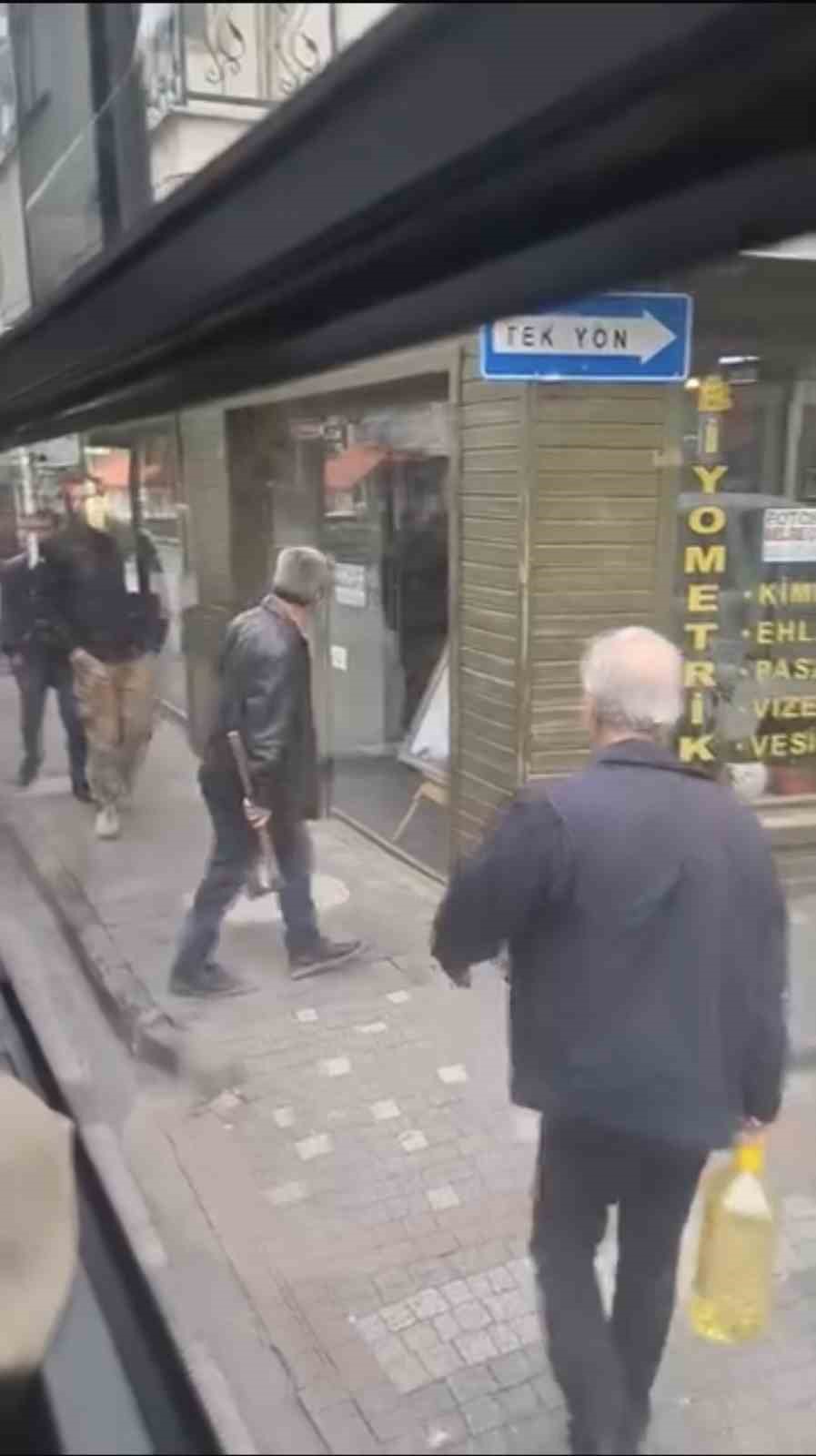 Bursa’da trafikte baltalı dehşet
