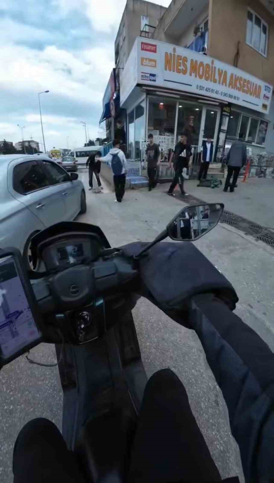 Bursa’da "yan bakma" tartışması kanlı bitti
