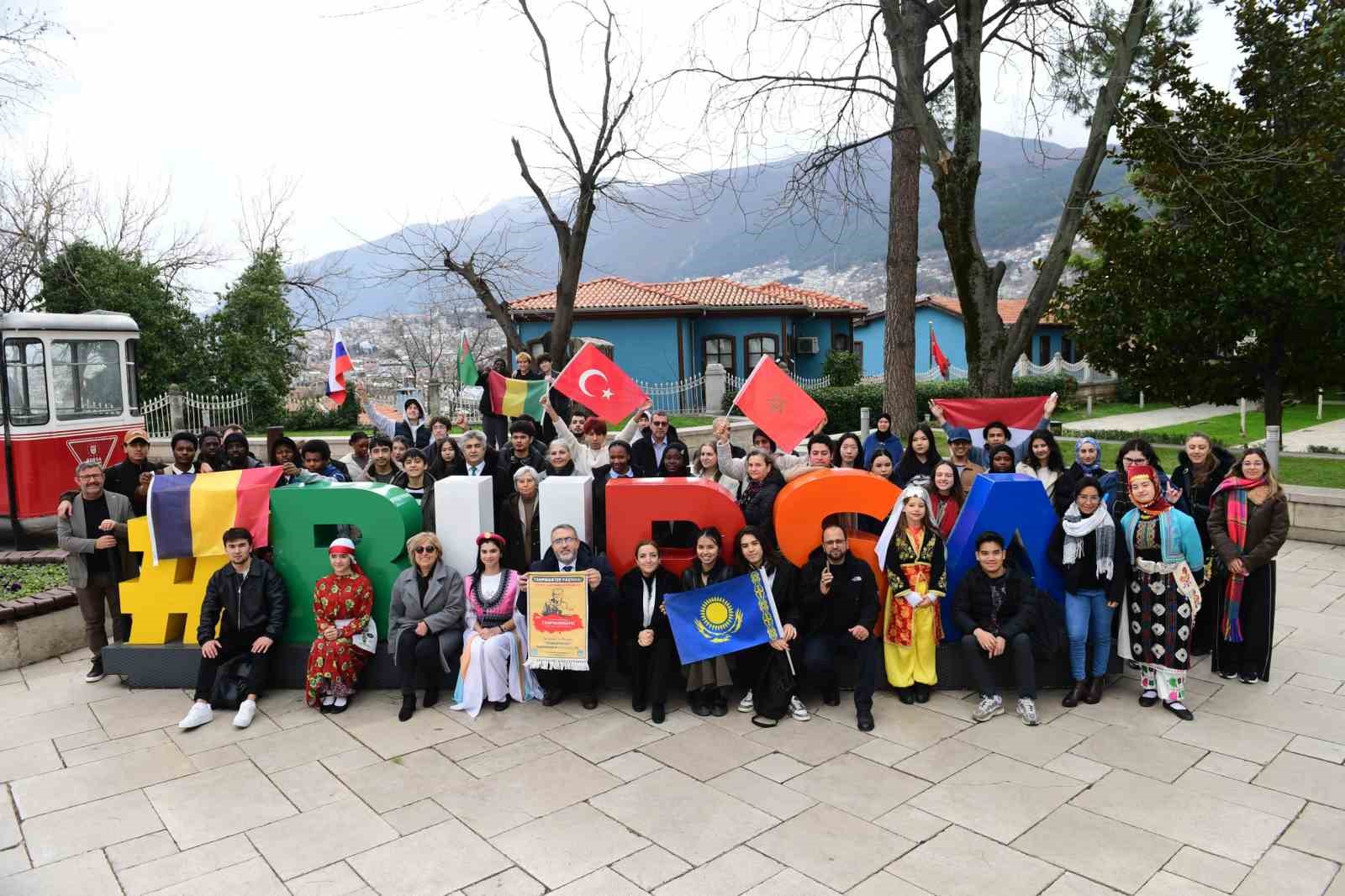 Bursa’nın 700 yıllık hafızası Tanpınar’ın izinde anlatıldı
