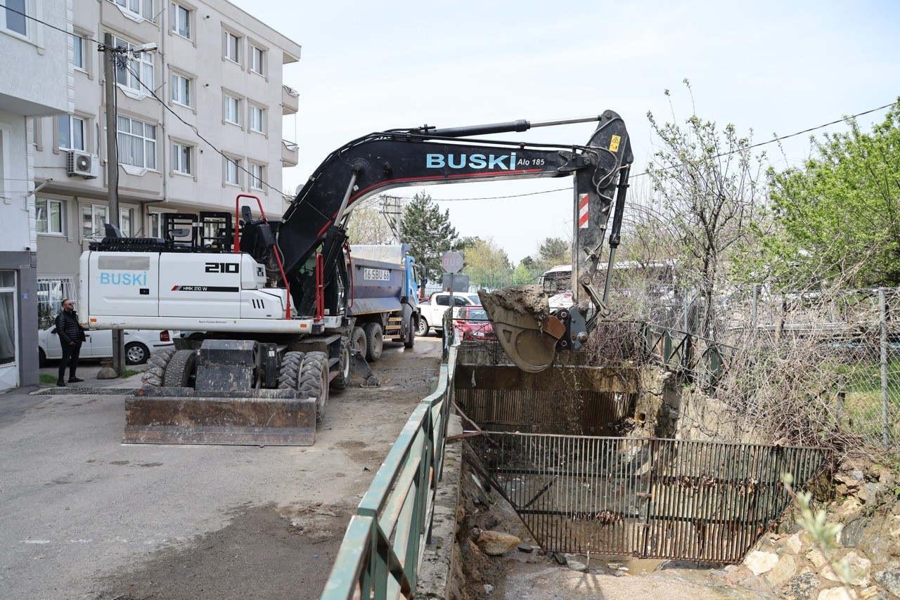 Bursa’nın derelerinde temizlik seferberliği

