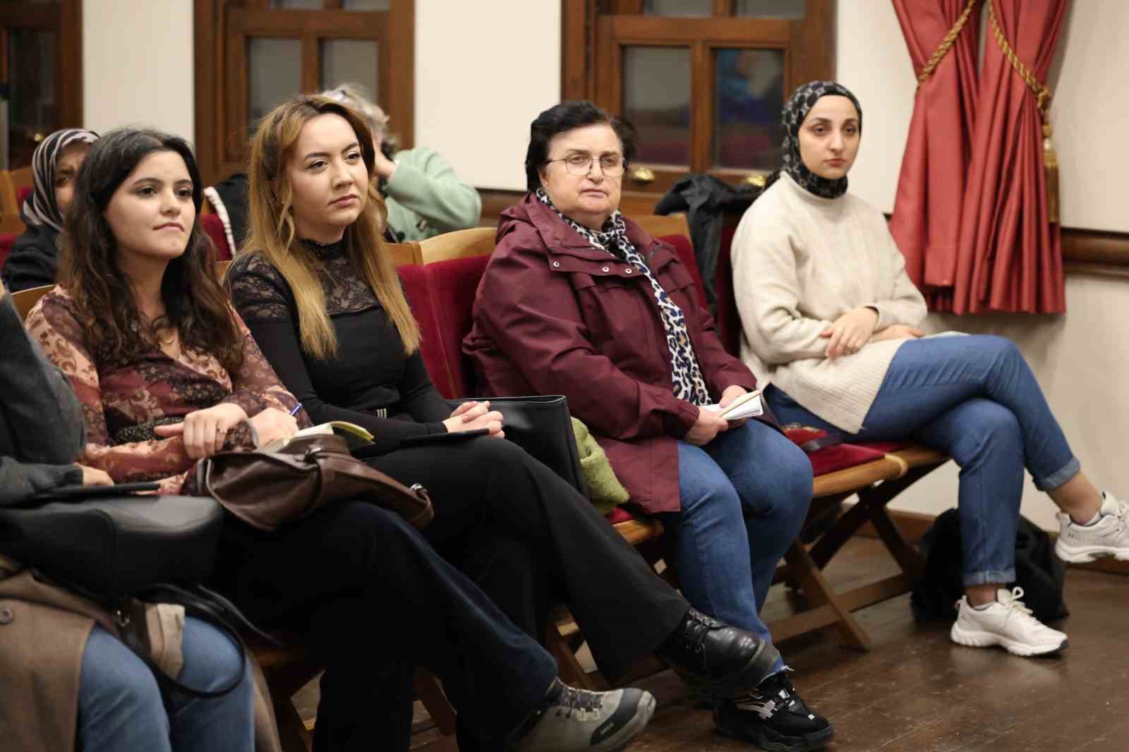 Bursa’nın mimari evrimi yakın planda
