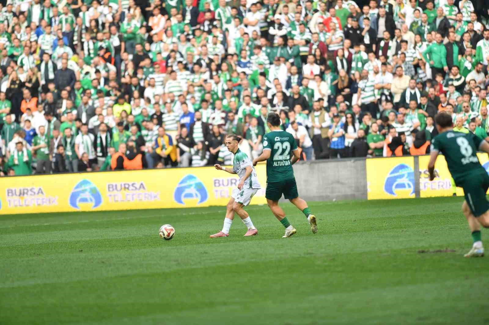 Bursaspor sahasında Kırklarelispor’u farklı geçti
